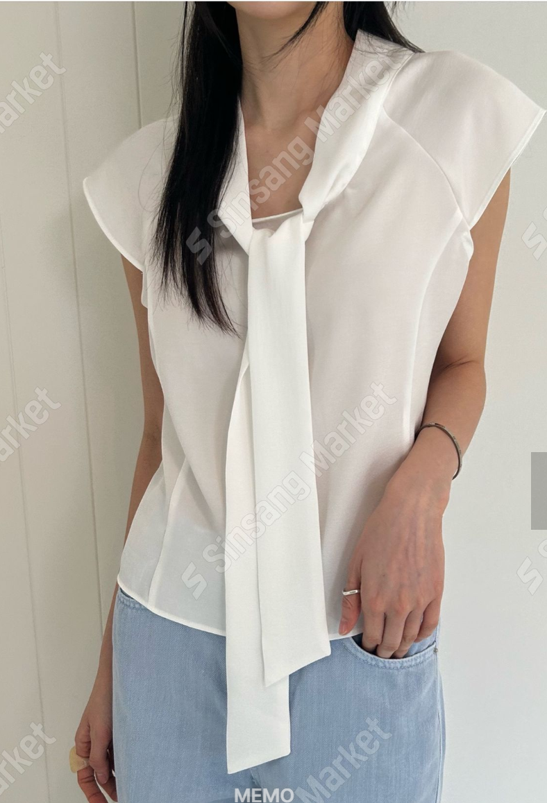 韓國MEMO飄帶領巾無袖上衣 | 法式V領寬肩背心 Korean Sleeveless Tie-Neck Top