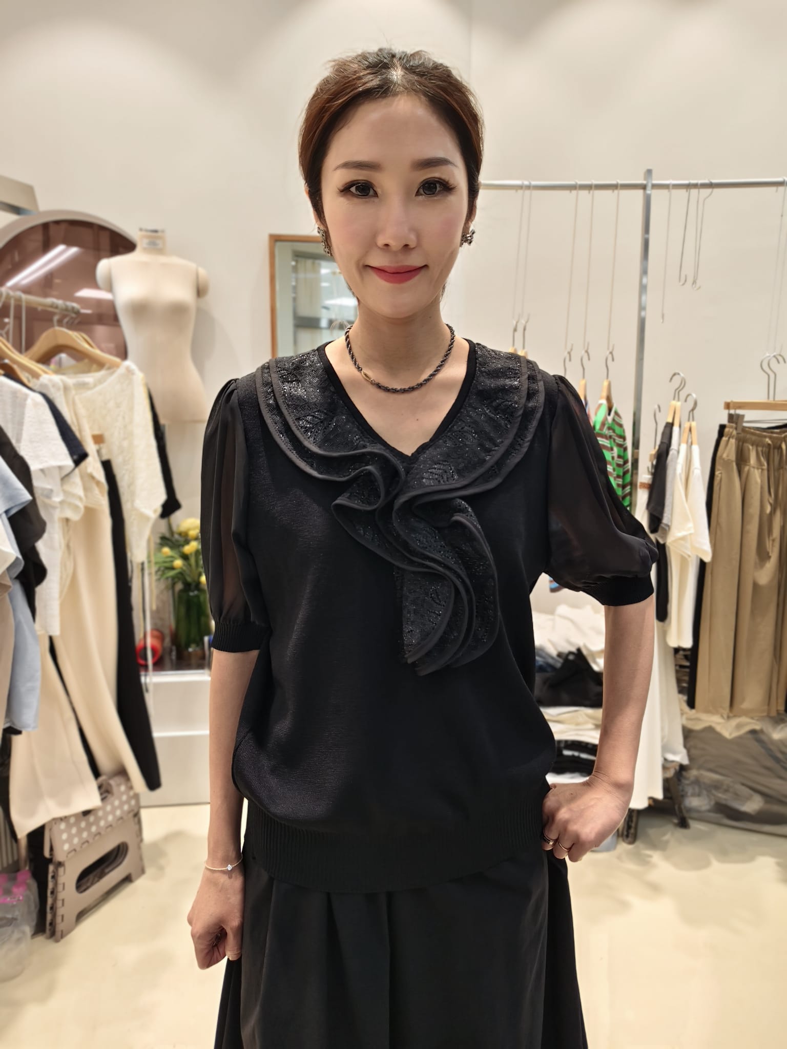 韓國Intro Adorable上衣 LAD60619 - Black