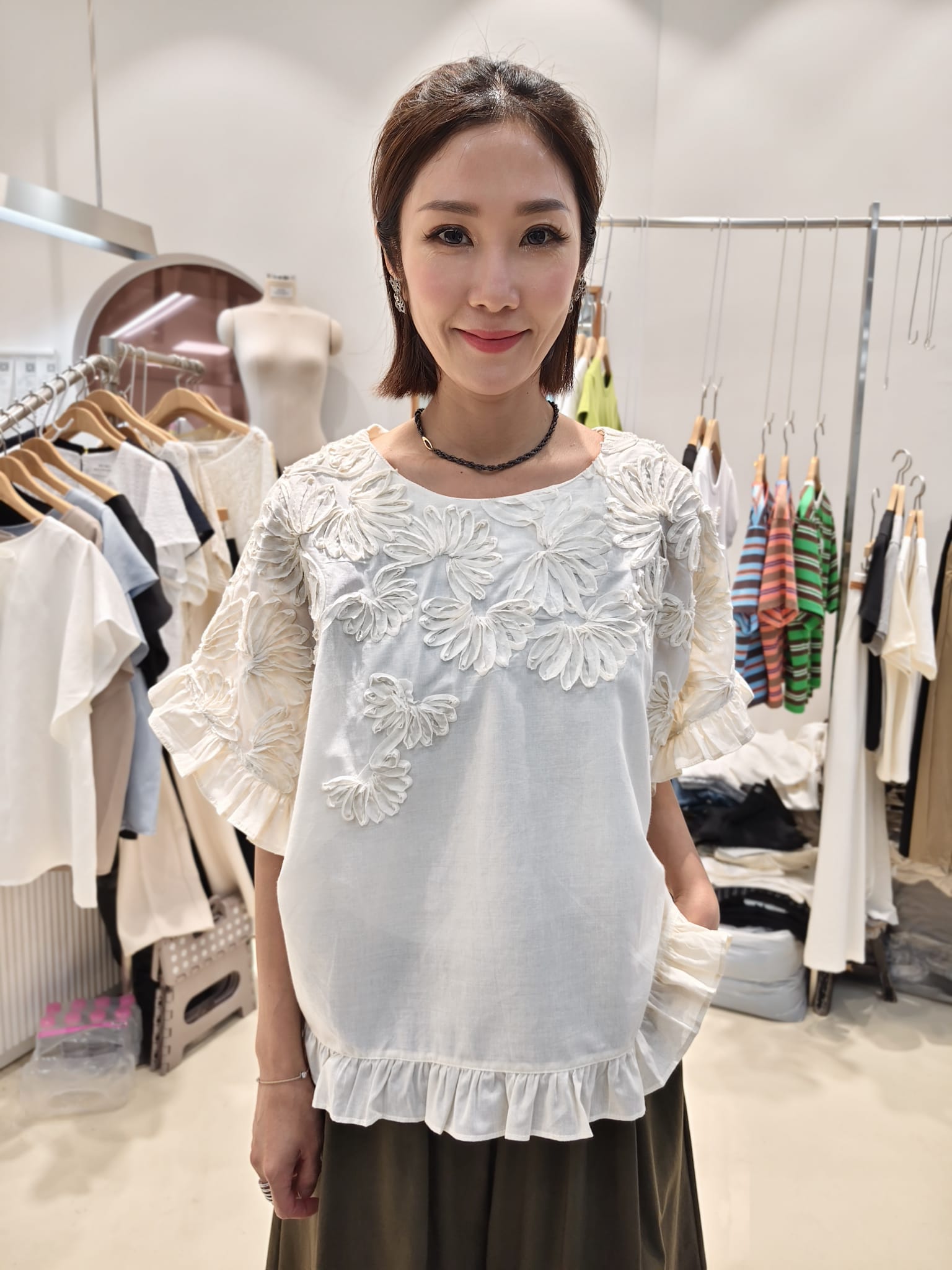 韓國Intro Adorable上衣 LAD60613 - Beige