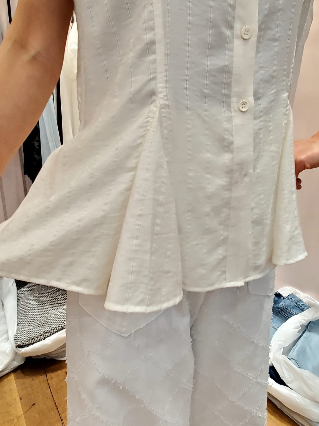 韓國OT Rimane上衣 LOT60606 - White