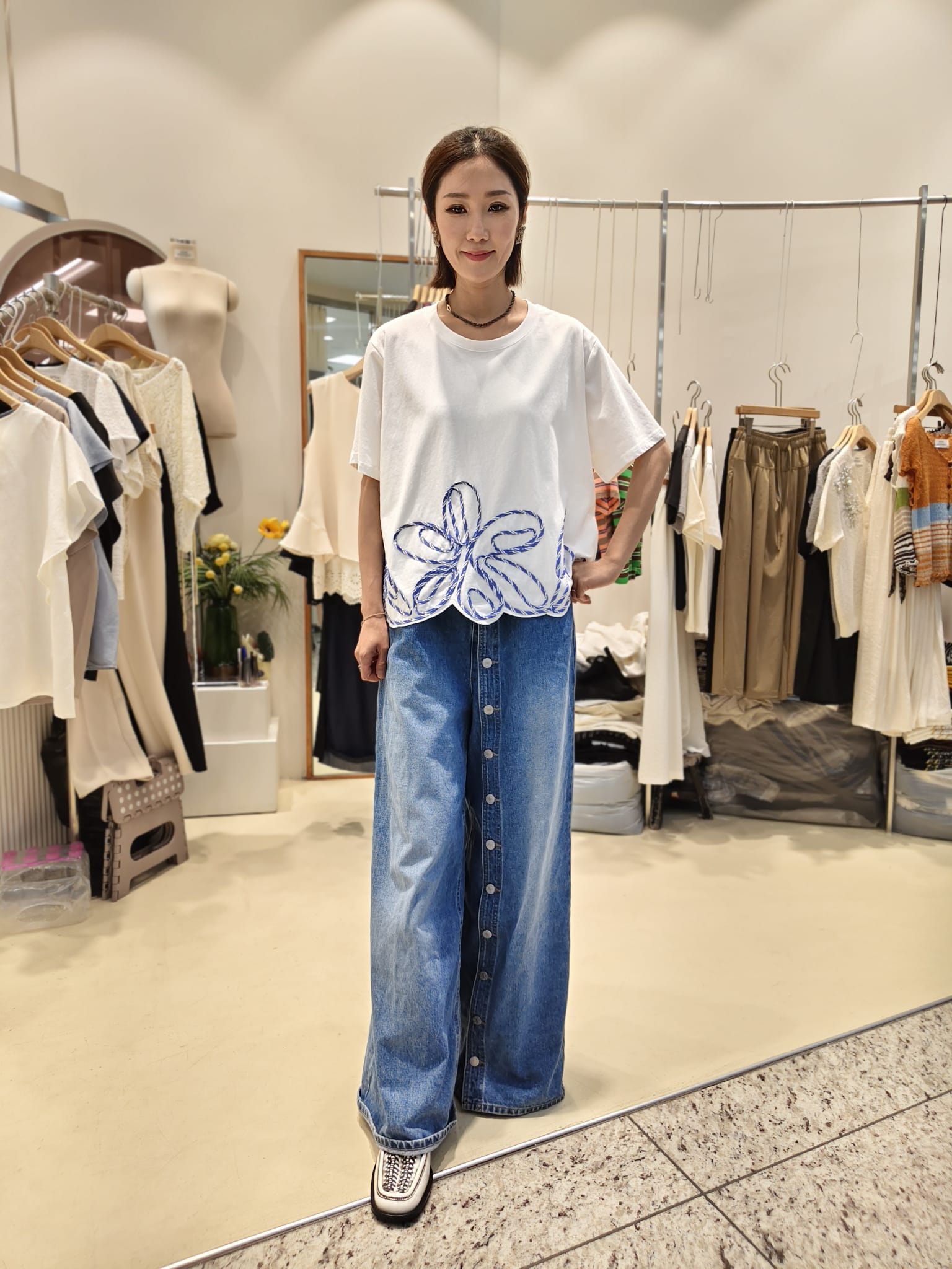 韓國Intro Adorable上衣 LAD60621 - White