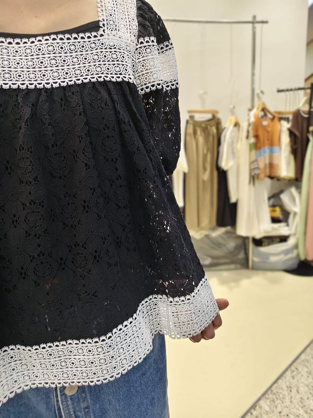 韓國Intro Adorable上衣 LAD60622 - Black