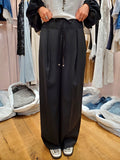 韓國OT Rimane半截裙 LOT60602 - Black