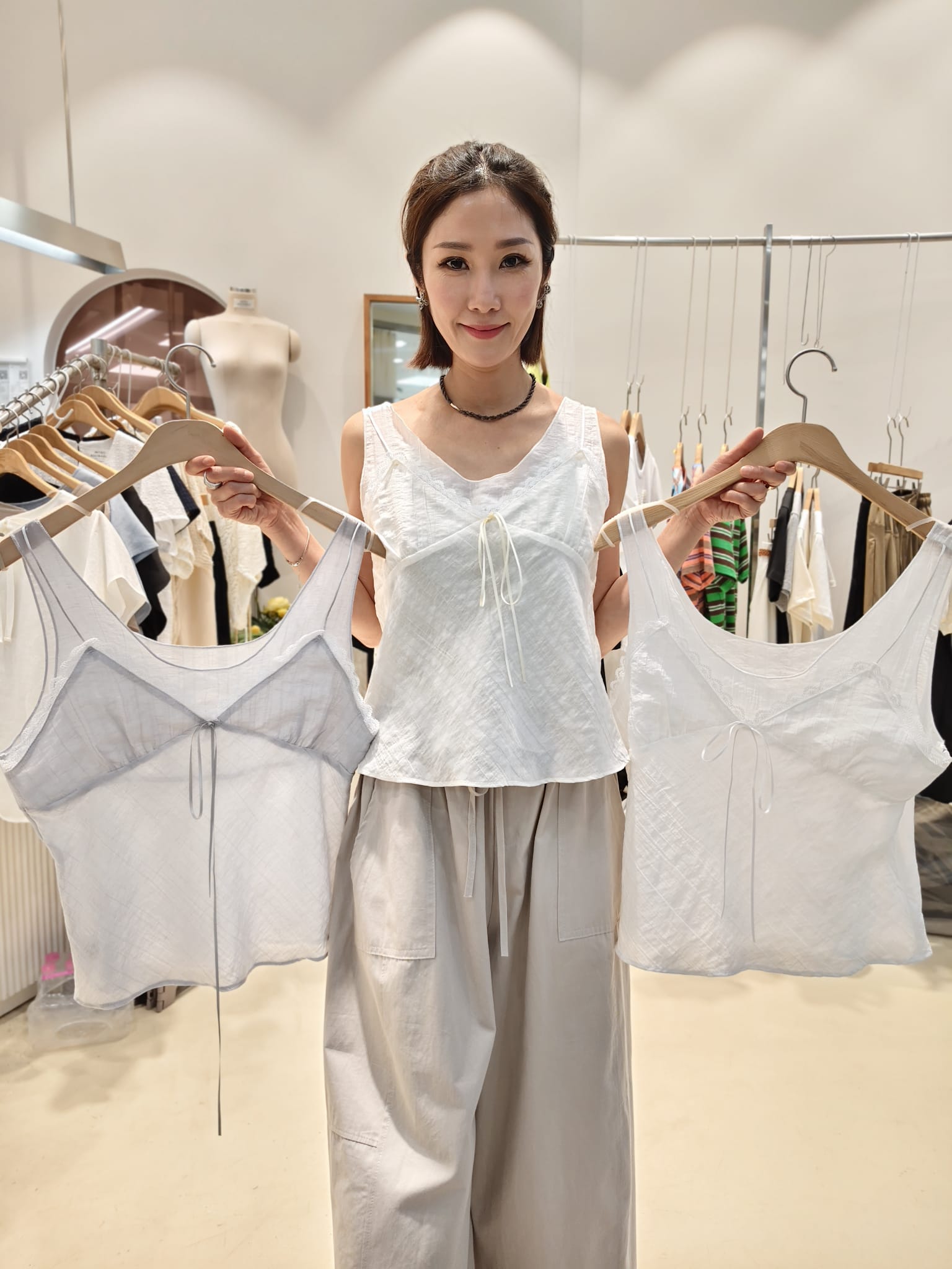 韓國Intro Adorable上衣 LAD60610 - Grey