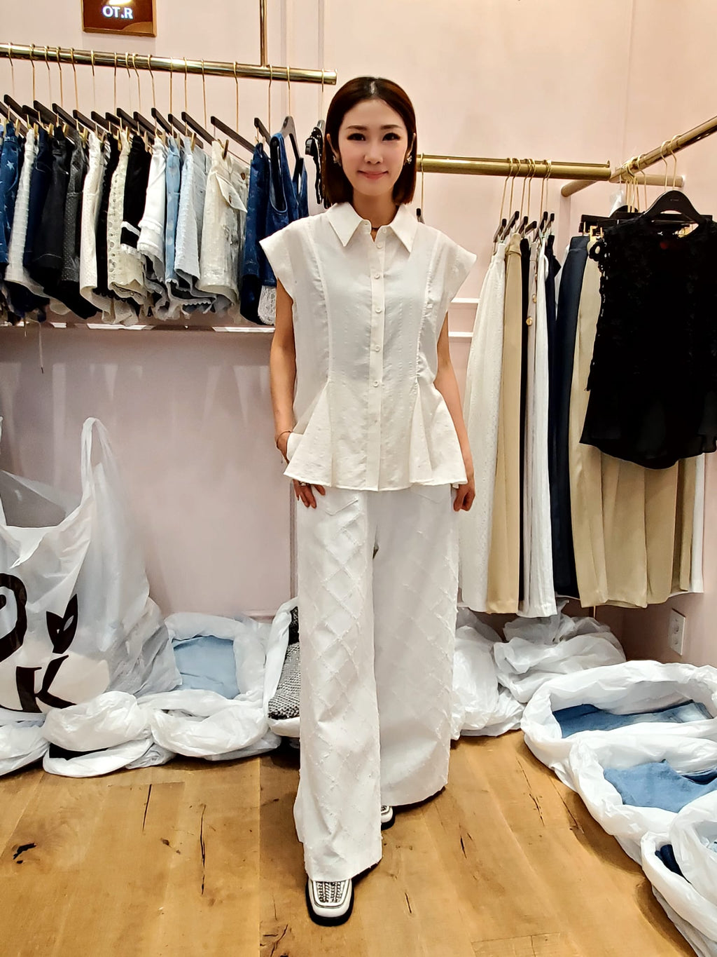 韓國OT Rimane上衣 LOT60606 - White