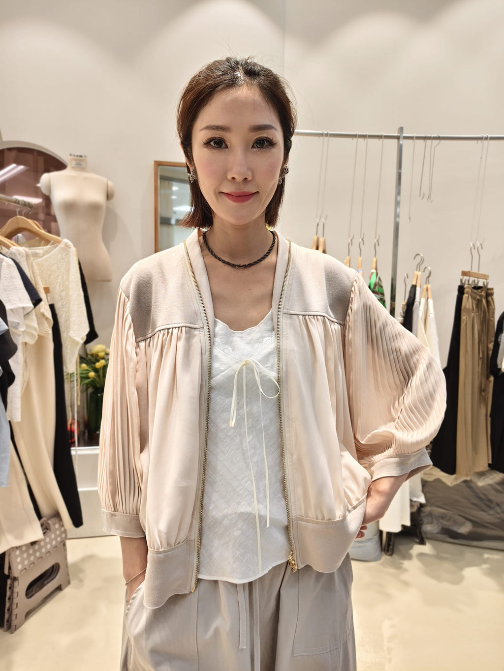 韓國Intro Adorable上衣 LAD60609 - Beige