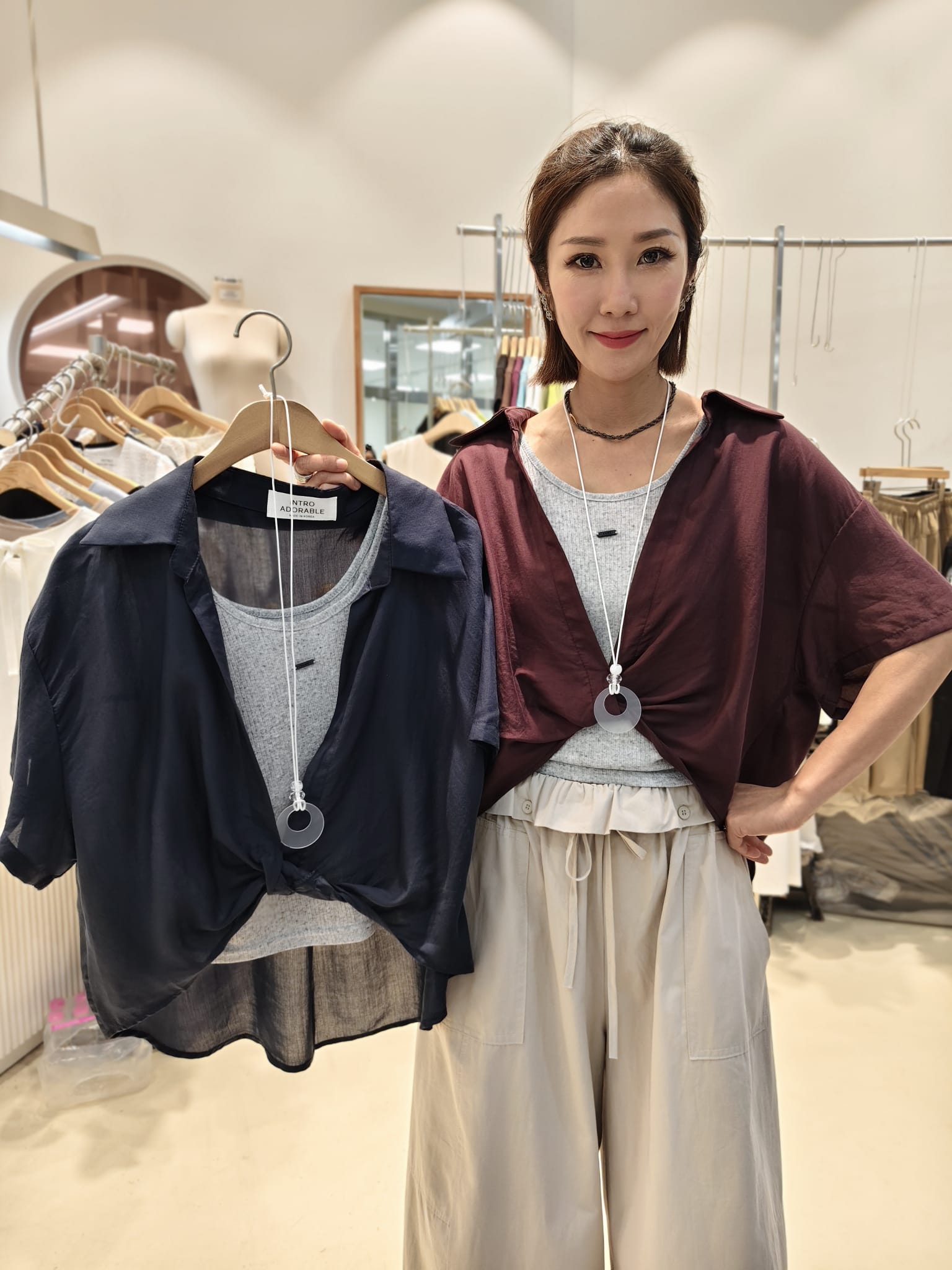 韓國Intro Adorable上衣 LAD60612 - Navy