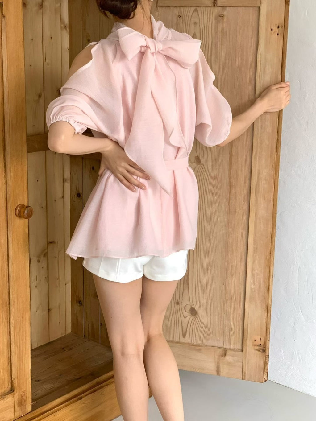 韓國REFILL蝴蝶結綁帶高領泡泡袖上衣 | 法式仙女飄逸雪紡襯衫 Korean Ribbon Puff Sleeve Blouse