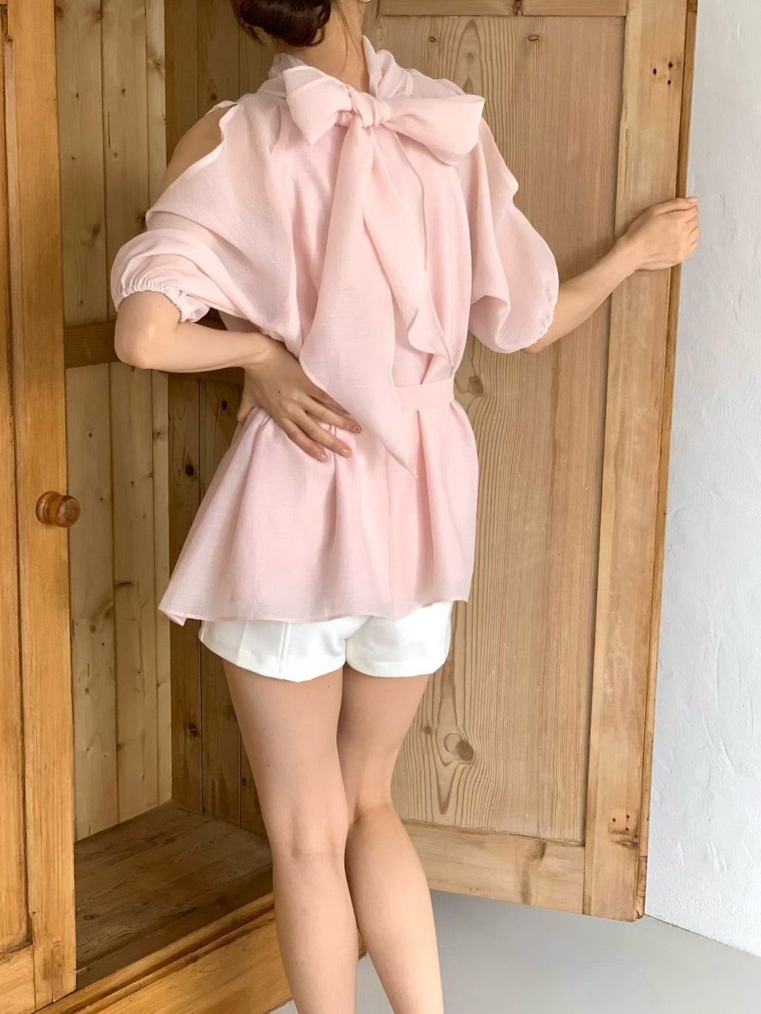 韓國REFILL蝴蝶結綁帶高領泡泡袖上衣 | 法式仙女飄逸雪紡襯衫 Korean Ribbon Puff Sleeve Blouse