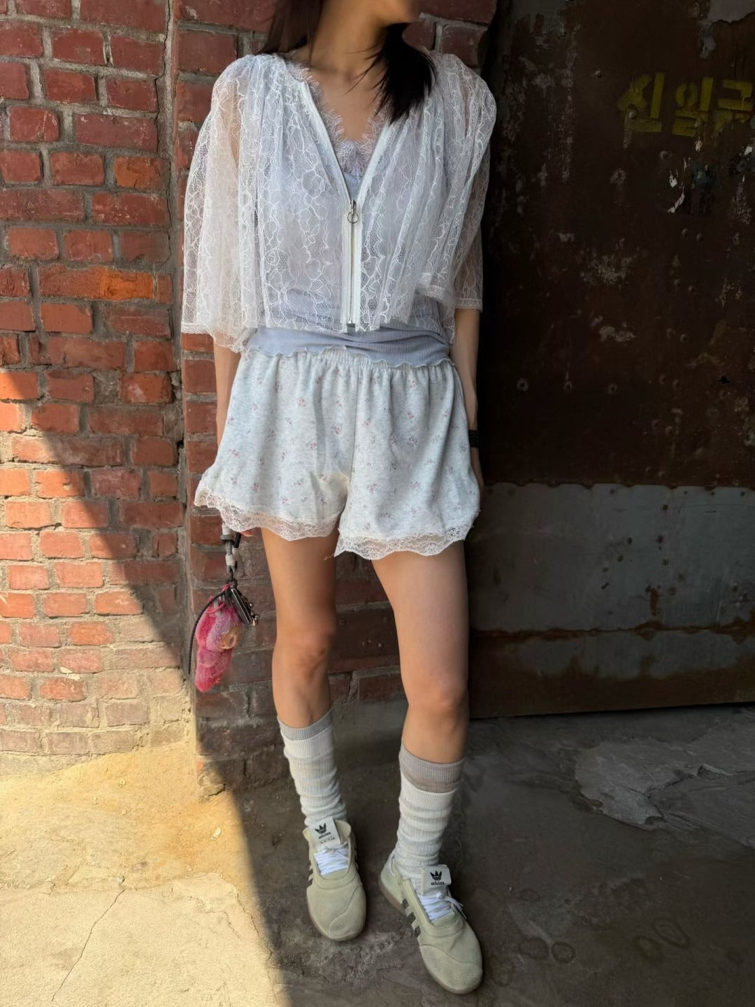 韓國FRANC透視蕾絲拉鍊短款外套 | 法式薄紗五分袖罩衫上衣 Korean Lace Zip-Up Sheer Jacket