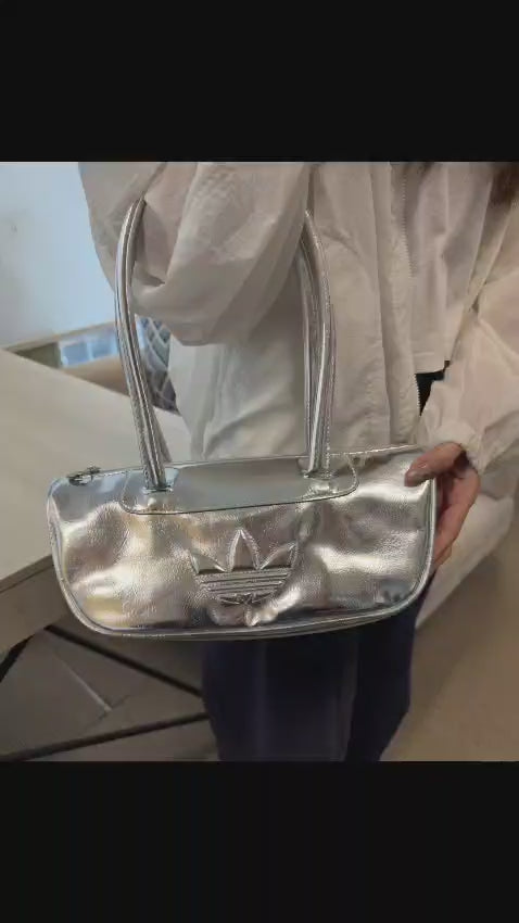 Adidas銀色金屬光澤三葉草手提包 | 復古運動街頭肩背包 Korean Metallic Silver Shoulder Bag