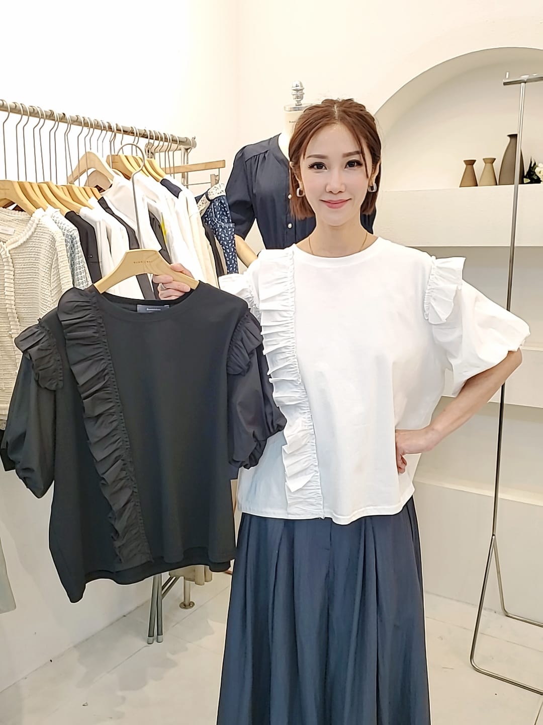 LBU60330韓國東大門直送 BUMBLEBEE 女裝上衣